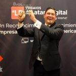 Manuel Quiñones, reconocido conferencista internacional en ventas es galardonado con los premios #LatamDigital 2020 en su octava edición.